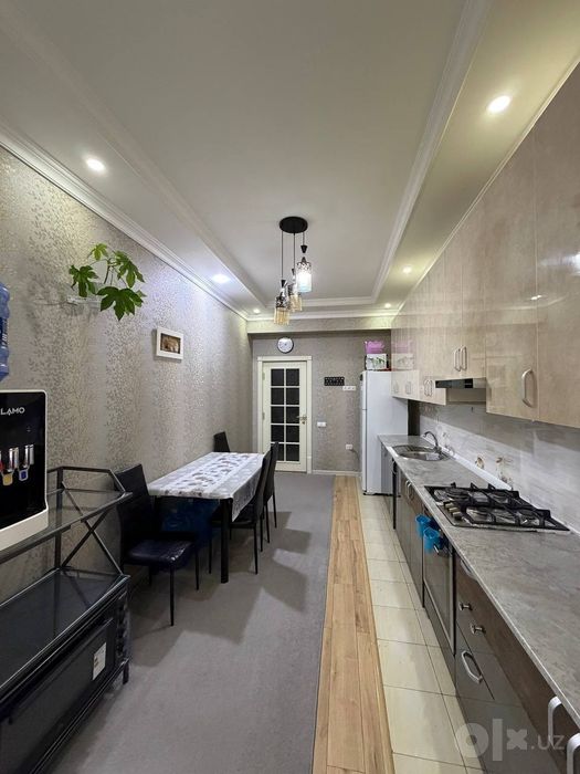 4-комнатная квартира 137 м², Мирабадский район, 5 этаж, ул. Чехова