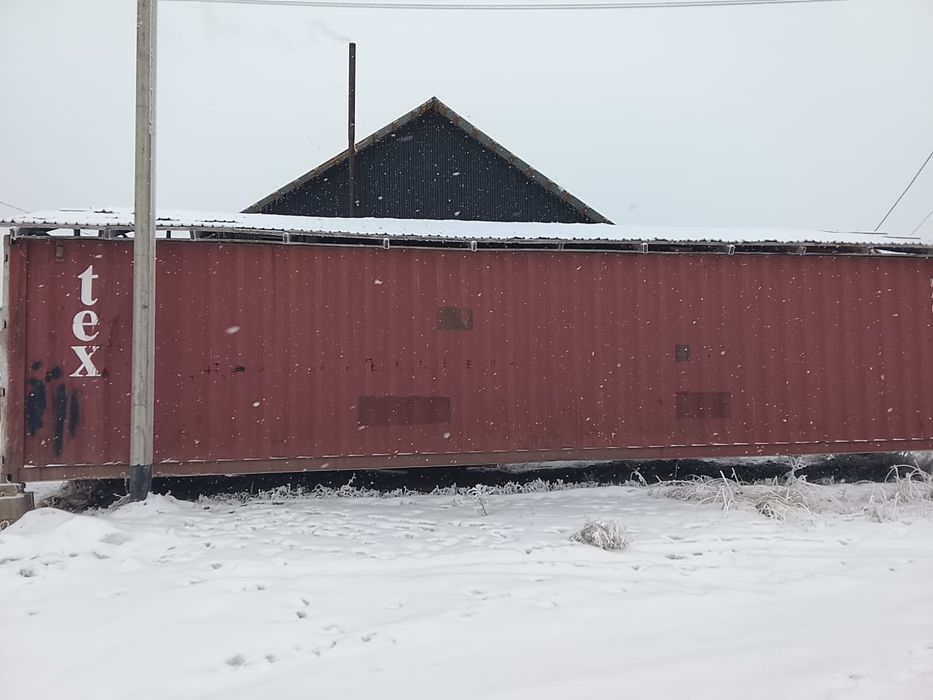 Продам утеплённый контейнер готовый