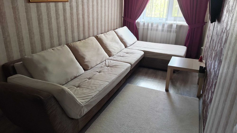 Продам угловой диван б/у