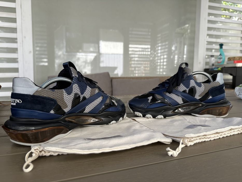 Tenesi Valentino Garavani bounce camouflage mesh