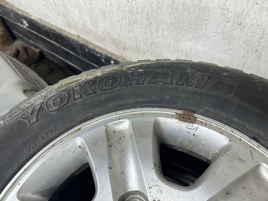 Резина на крузак 100 с дисками