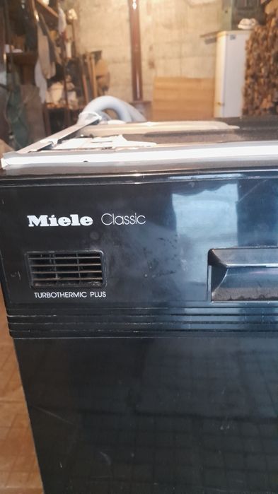 Съдомиялна МИЕЛЕ