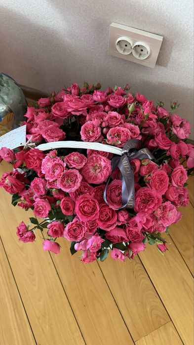 Букет свежих роз