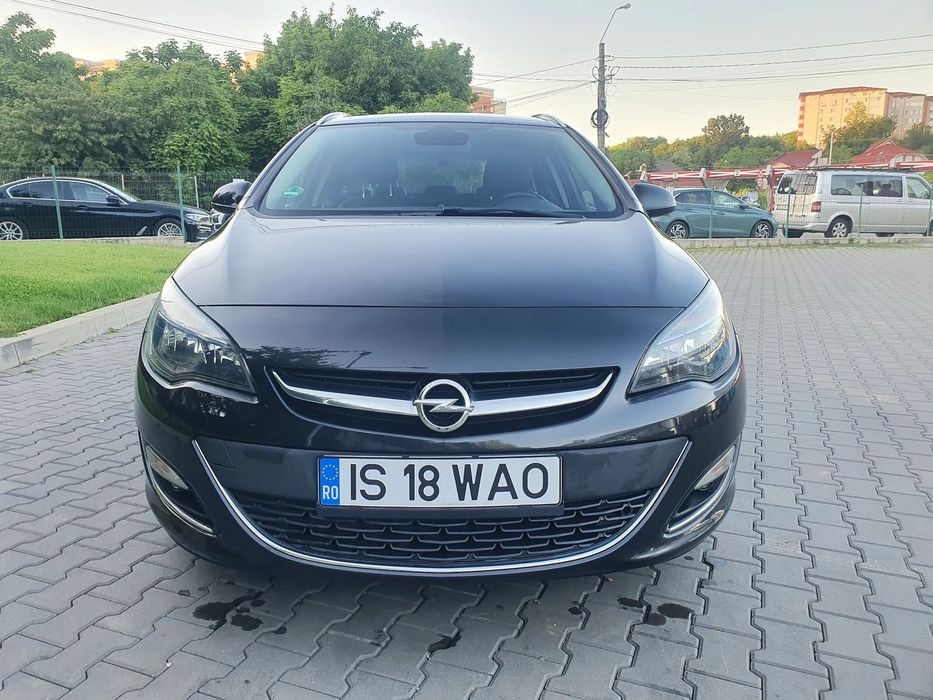 Opel Astra Model VIN 2016, Euro 6, Extra Full, ÎNMATRICULATĂ RO iunie 2026!