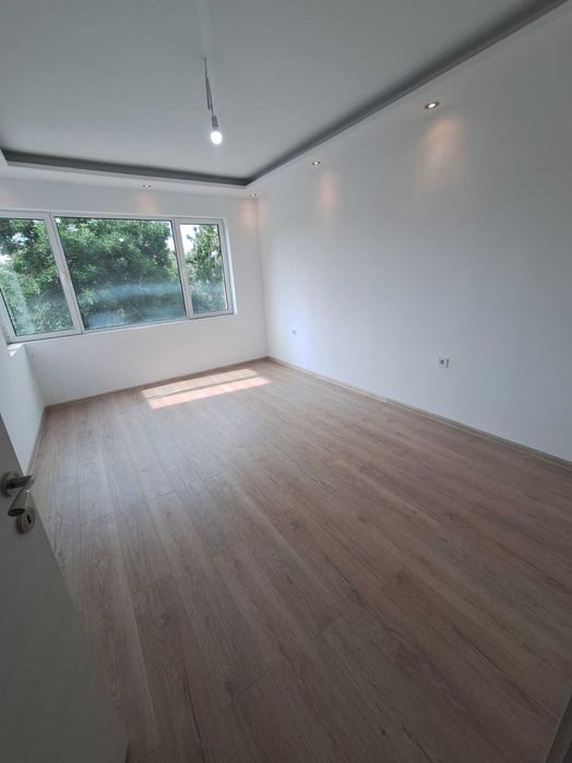 Продава се Тристаен апартамент в Пловдив, Кършияка - 71 кв.м за 2324 €/кв.м - Снимка #9