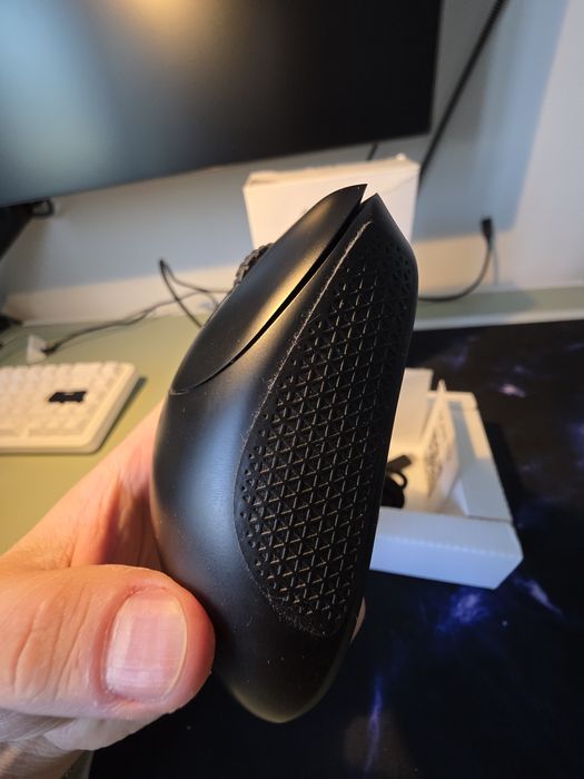 Vaxee Outset AX Wireless 4K – Mouse Gaming Ergonomic Negru, Stare Impecabilă