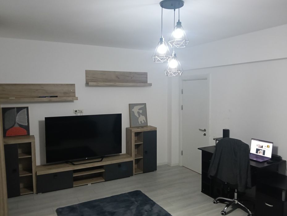 Apartament 2 camere 75mp cu balcon deschis