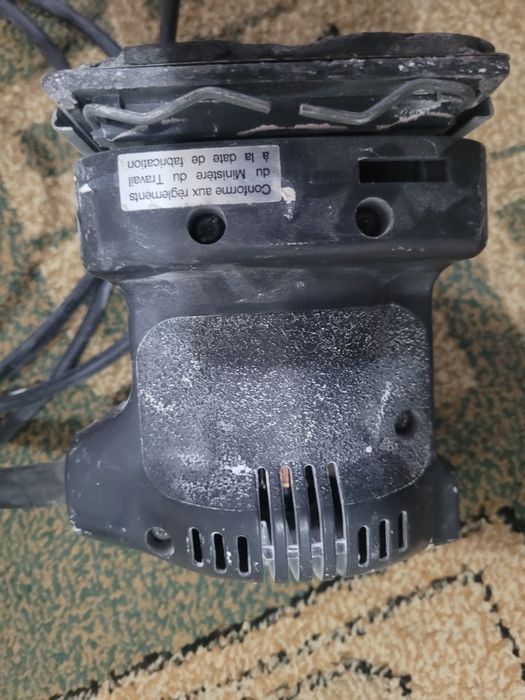 Slefuitoareelectrica skil