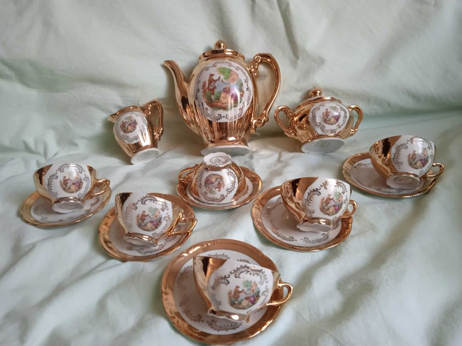 Италиански Порцеланов сервиз за кафе