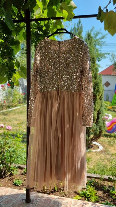 Rochie eleganta de dama masura M, Maya Bridesmaid, midi, o purtare