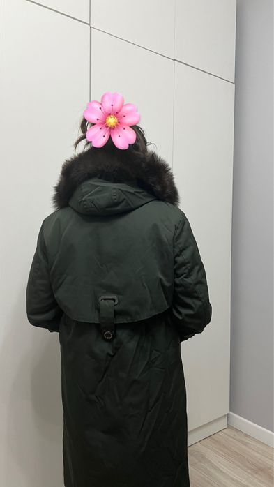 Продам парку натуралка