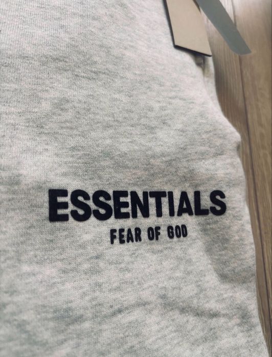 Essentials SS22 baggy долнище