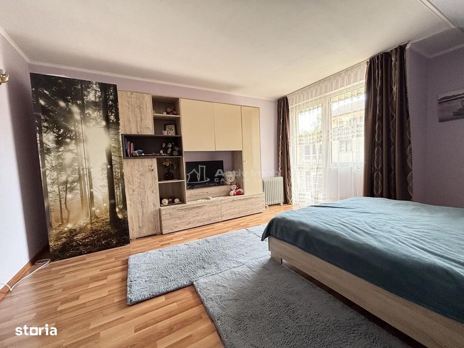 Casa - Vila - str. Piatra Craiului