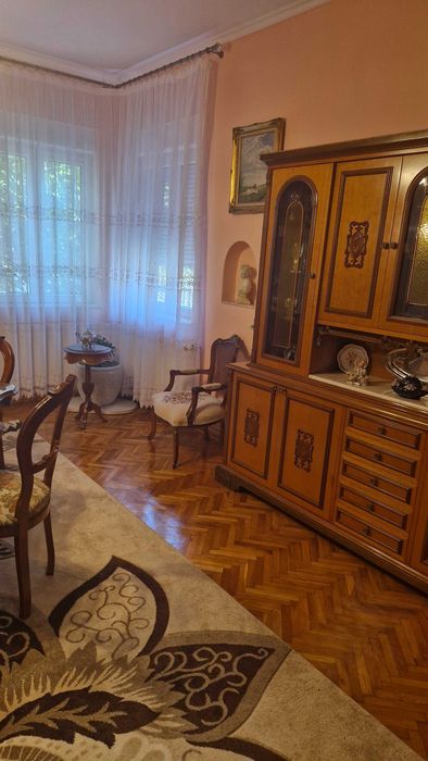 Apartament cheltuieli incluse la casa de inchiriat zona CENTRALA