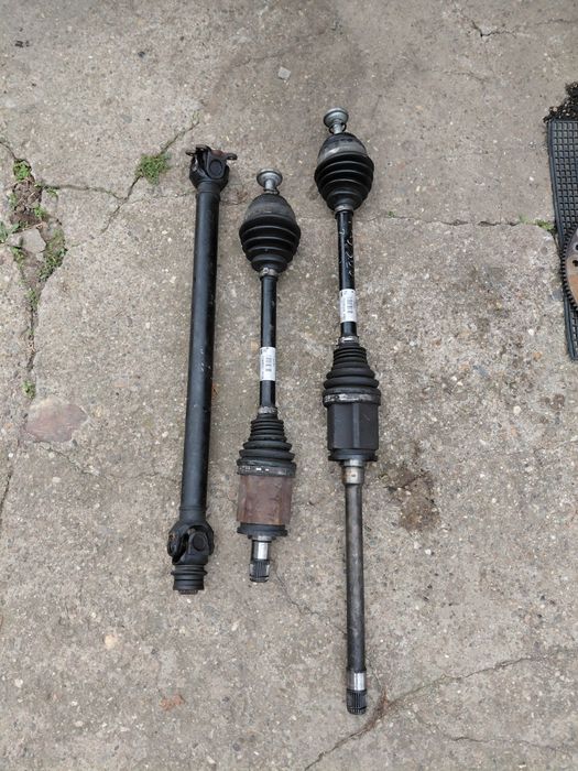 Преден кардан, предни полуоски BMW X3 F25 3.0d Xdrive