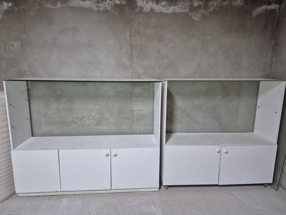 Продается витрина полка