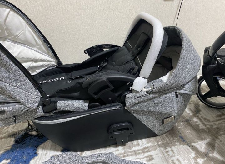 Коляска детская в идеальном состоянии