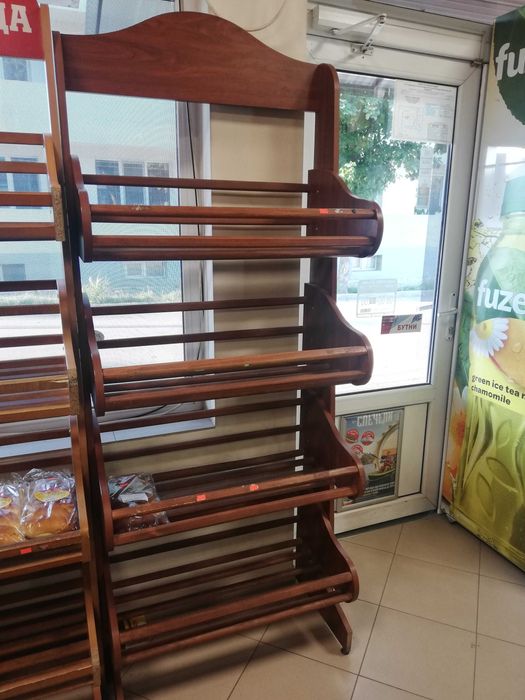 Стелаж.                           .