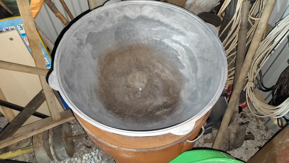 Город Шымкент продам казан