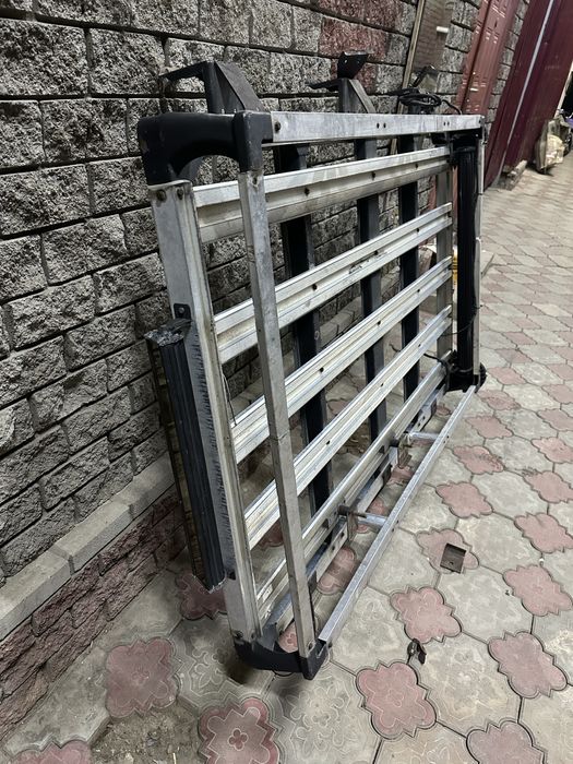 Багажник на авто