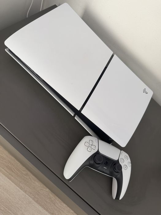 PS5 Slim Digital 1TB Fortnite Edition - Impecabil, Garanție Dec. 2026, Cutie completă+Cod fortnite