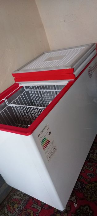 Морозильник б/У хорошем состоянии