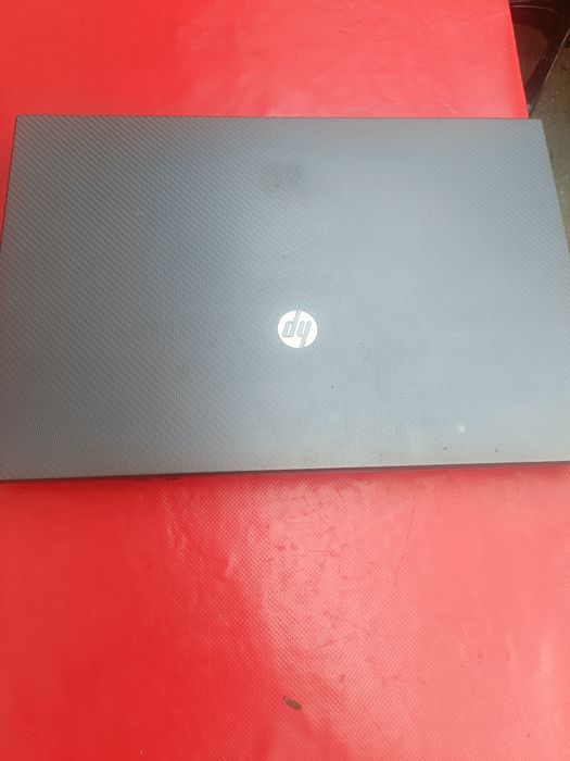Vând laptop Windows 7