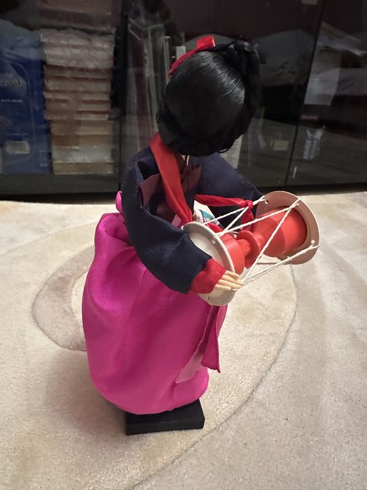 Коллекционная кукла Корейская девушка