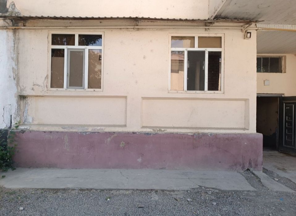 Сурочна аренда квартира бектемирский район фут.сити  3 хонали