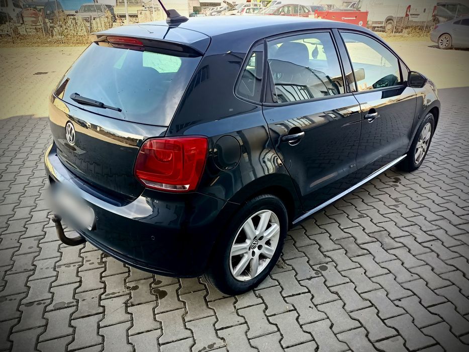 VOLKSWAGEN Polo 2012 — imagine 3