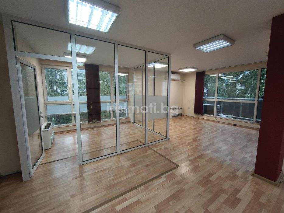 Дава се под наем Офис в София, Младост 1 - 113 кв.м за 750 € - Снимка #4