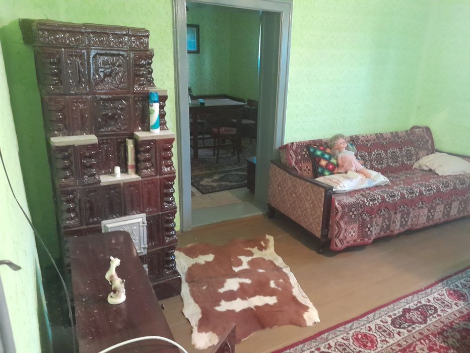 Vând casa în localitatea Mișca