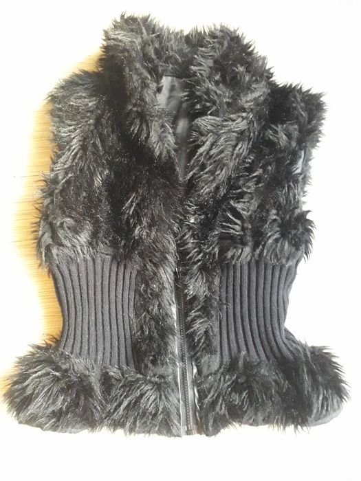 Пухкаво елече размер М