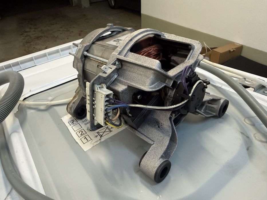 Електромотор за пералня Gorenje