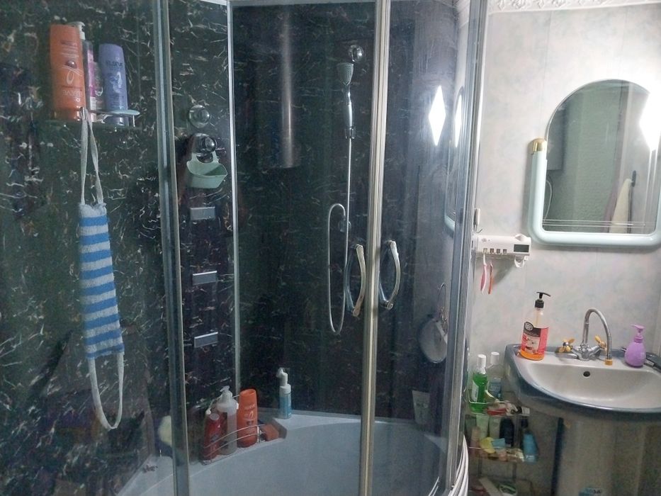 Продам дом п. Мирный