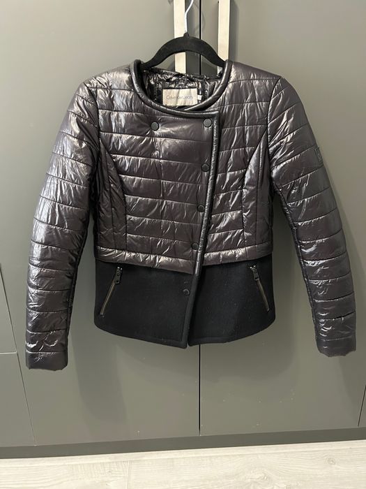 Яке,Calvin Klein размер S цена 90лв