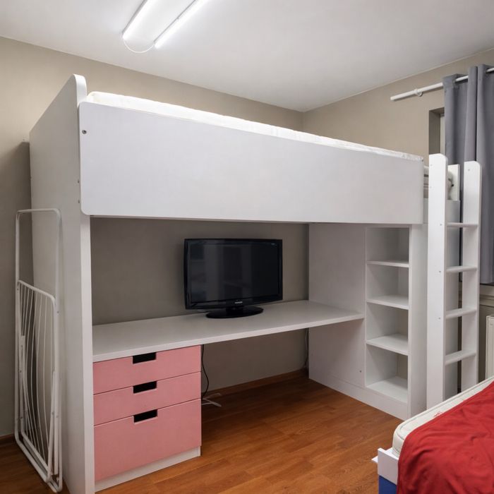 ЛЕГЛО на 2ро ниво с бюро