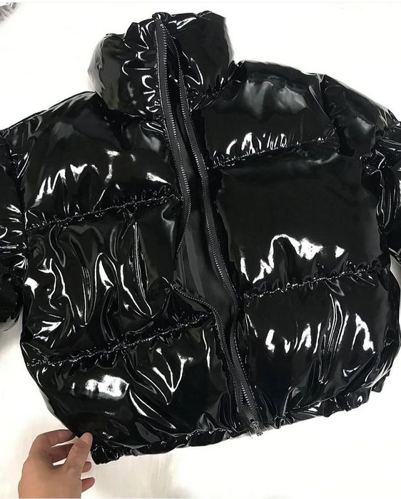 Черно шушляково яке