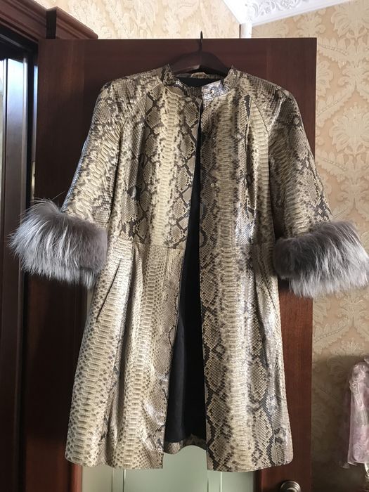 Плащ тренч Питон