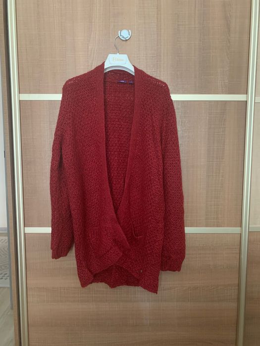 Продаются юбки и кардиган