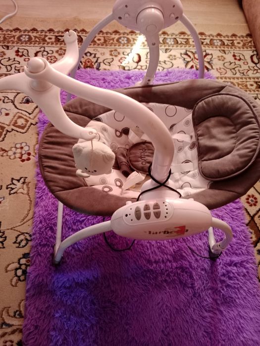 Продам детский электрический шезлонг