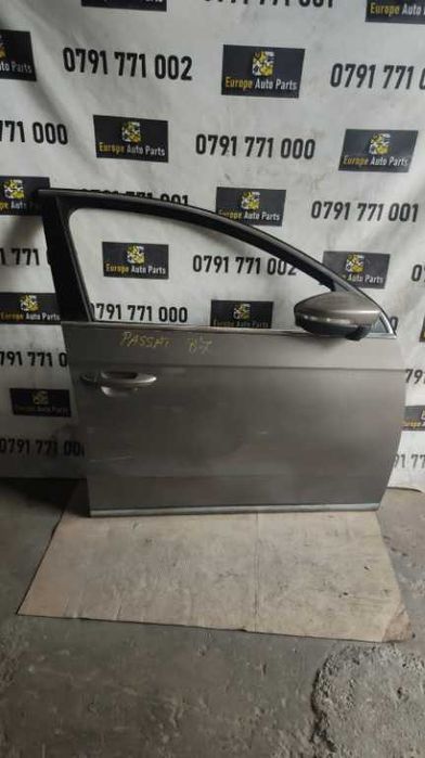 usa fata dreapta goala cu mic defect Vw Passat B7 an 2014
