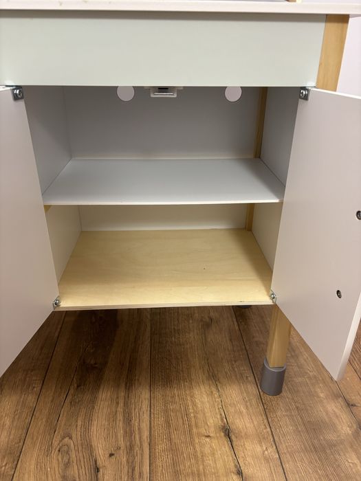 Bucatarie de lemn pentru copii