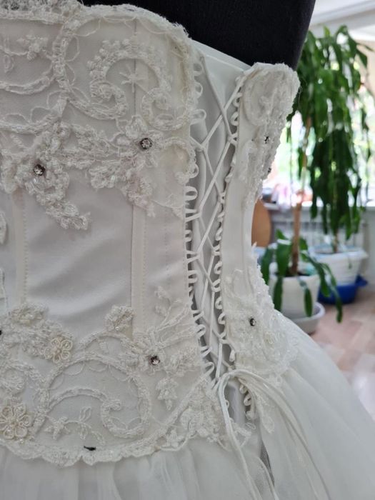 Продам свадебное платье