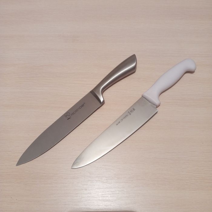 Кухонный нож шеф