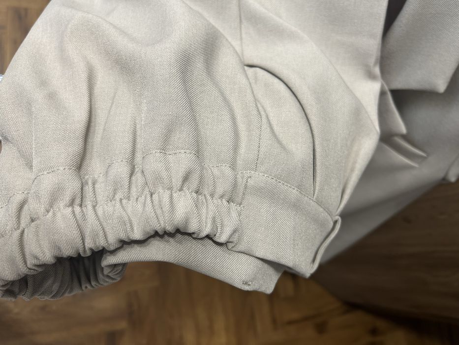 продам брючный костюм