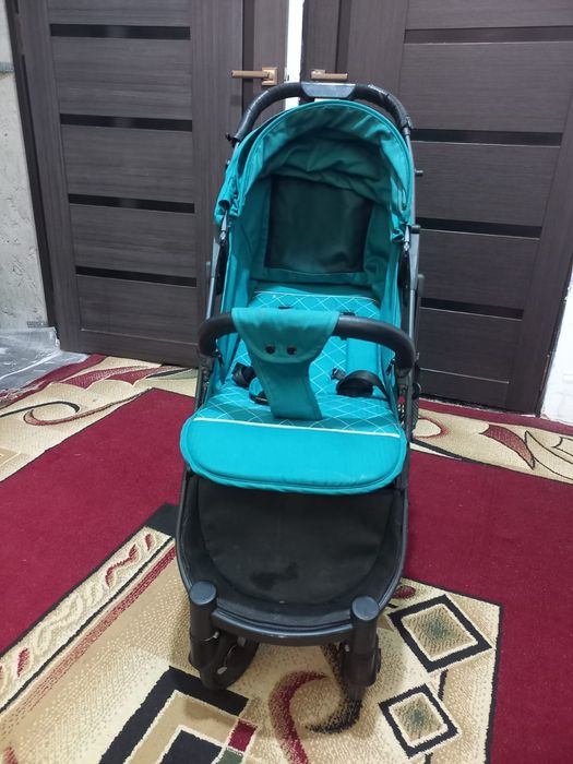 Каляска б/у , жағдайы жақсы.Көп пайдаланбаған.