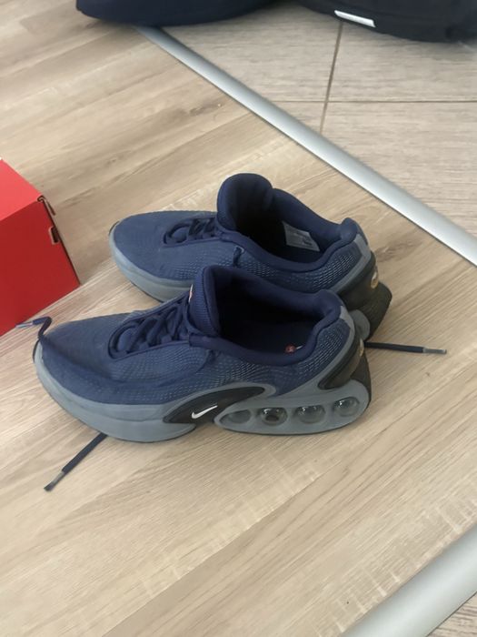 Продавам маратонки Air Max Dn