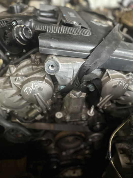 Двигатель на Nissan VQ25