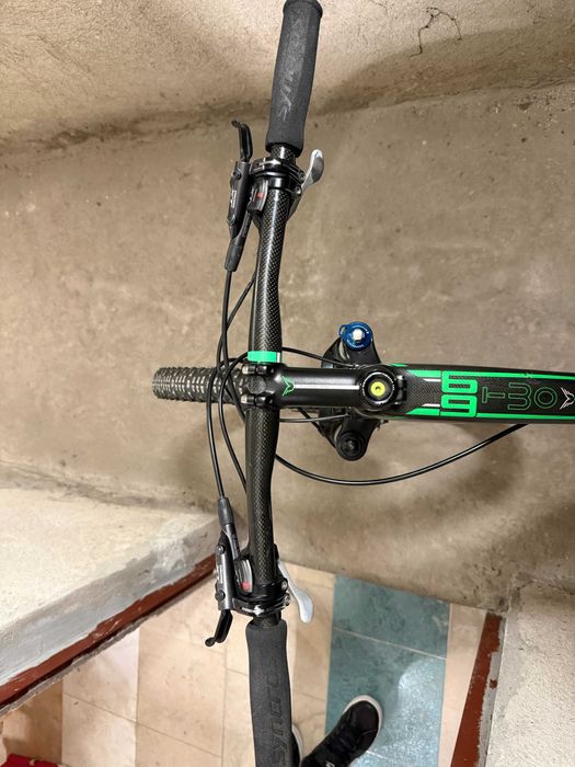 XC карбонов велосипед Felt Nine 29” – висок клас компоненти